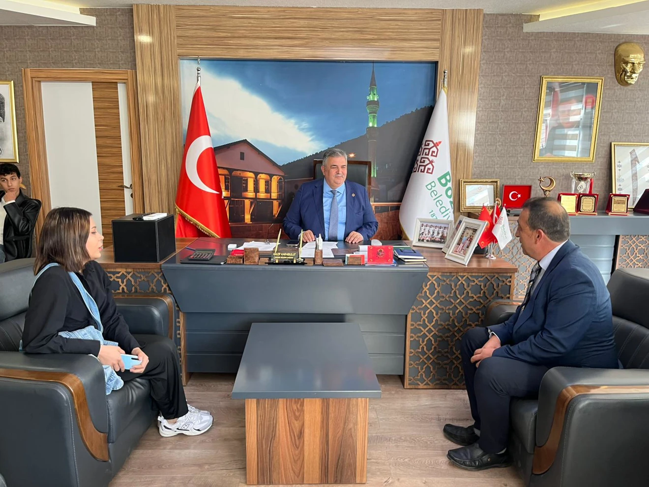 Bozkır Meslek Yüksekokulu Ekibi, Belediye Başkanı'nı Ziyaret Etti